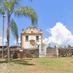 Coroa de Flores Cemitério Municipal de Itabirito – Itabirito/MG