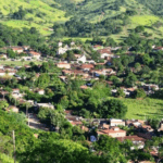 Coroa de Flores Cemitério Municipal de Nacip Raydan – Nacip Raydan/MG