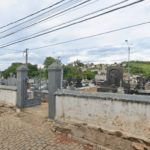 Coroa de Flores Cemitério Municipal de Ponte Nova – Ponte Nova/MG